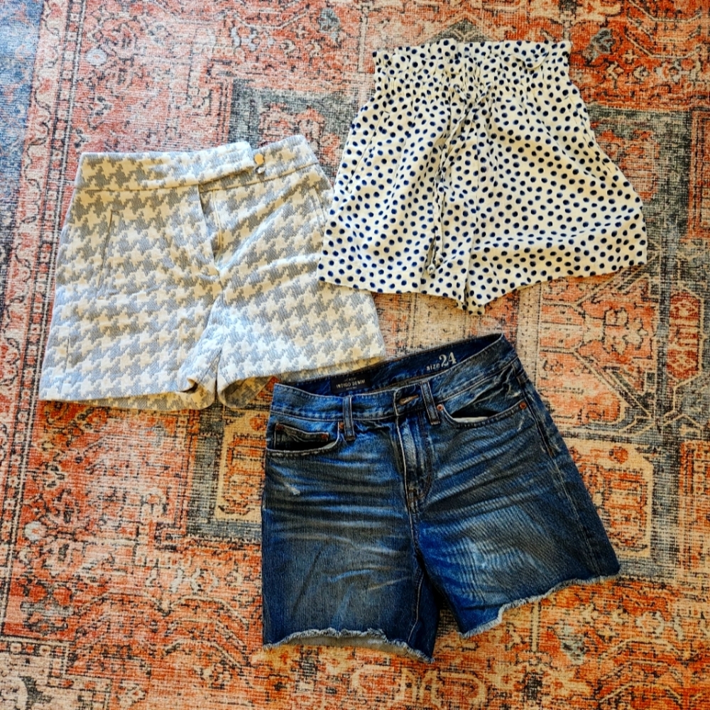 3 Pairs Womens Shorts - J Crew, Zara and H&M - size 24, and XS